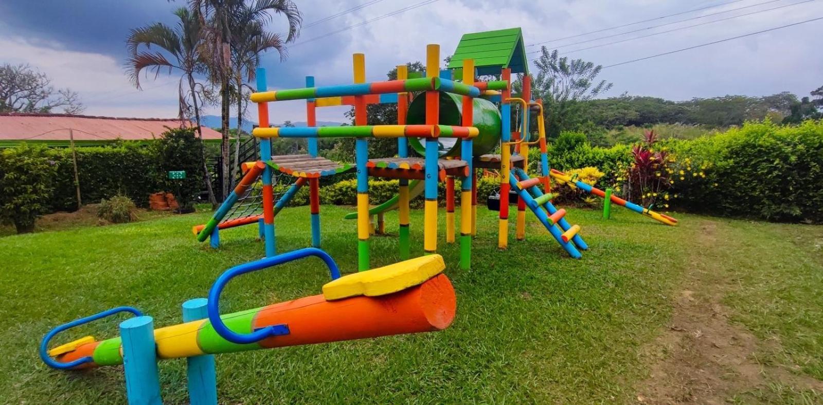 מונטנגרו Alojamiento Campestre Hawaii מראה חיצוני תמונה